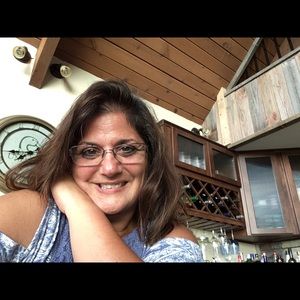 Meet your Posher, Rosanne